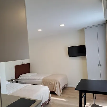Morena2 Apartament *